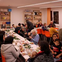 Adventliches Kaffeetrinken